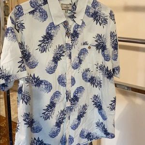 Men’s short sleeve shirt